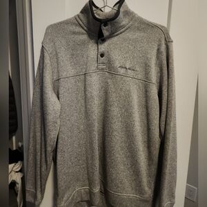 Mens L sweater